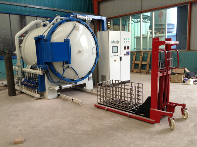 Vacuum air quenching furnace